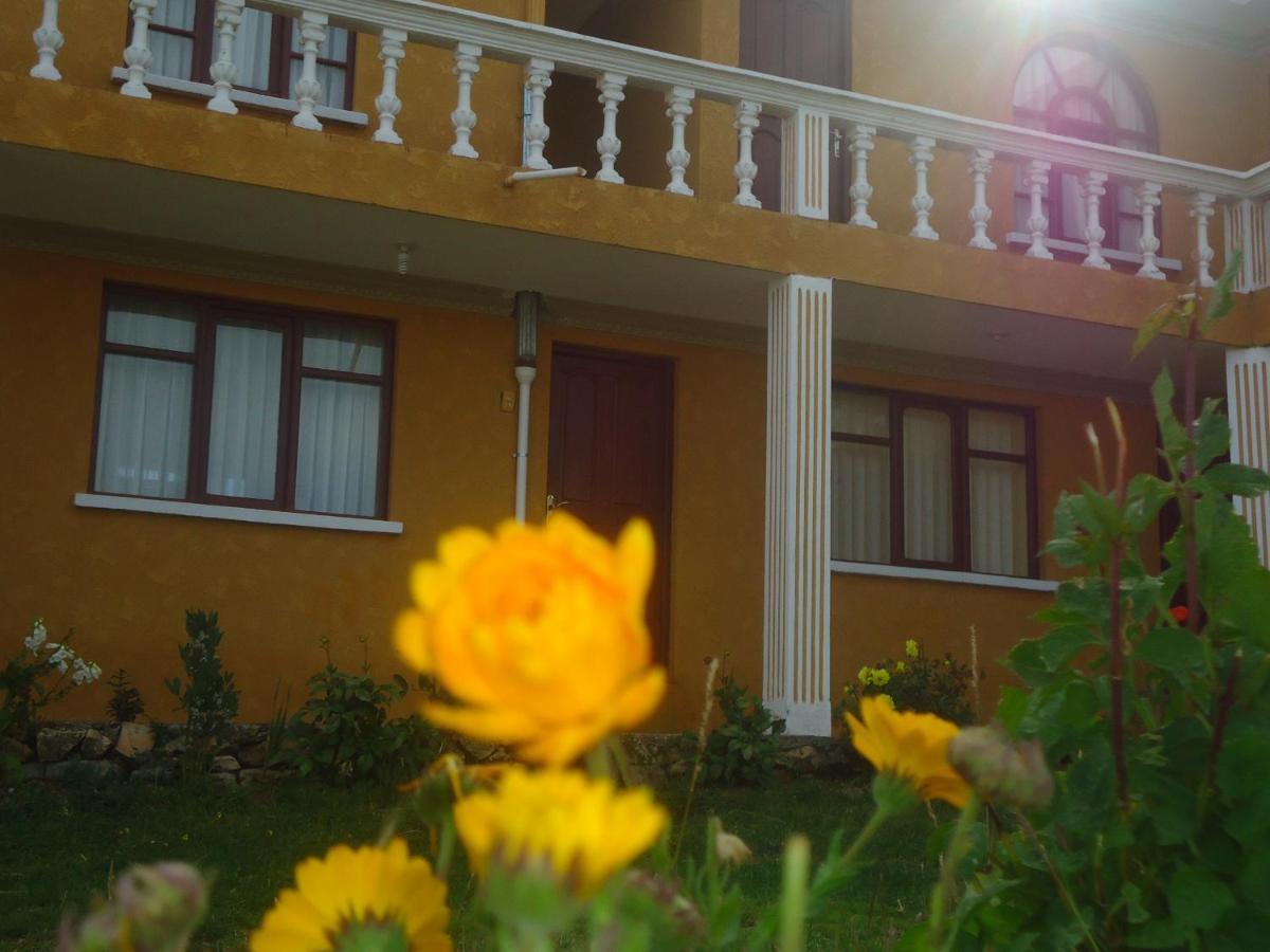 Hostal Del Sol Isla Del Sol Dış mekan fotoğraf